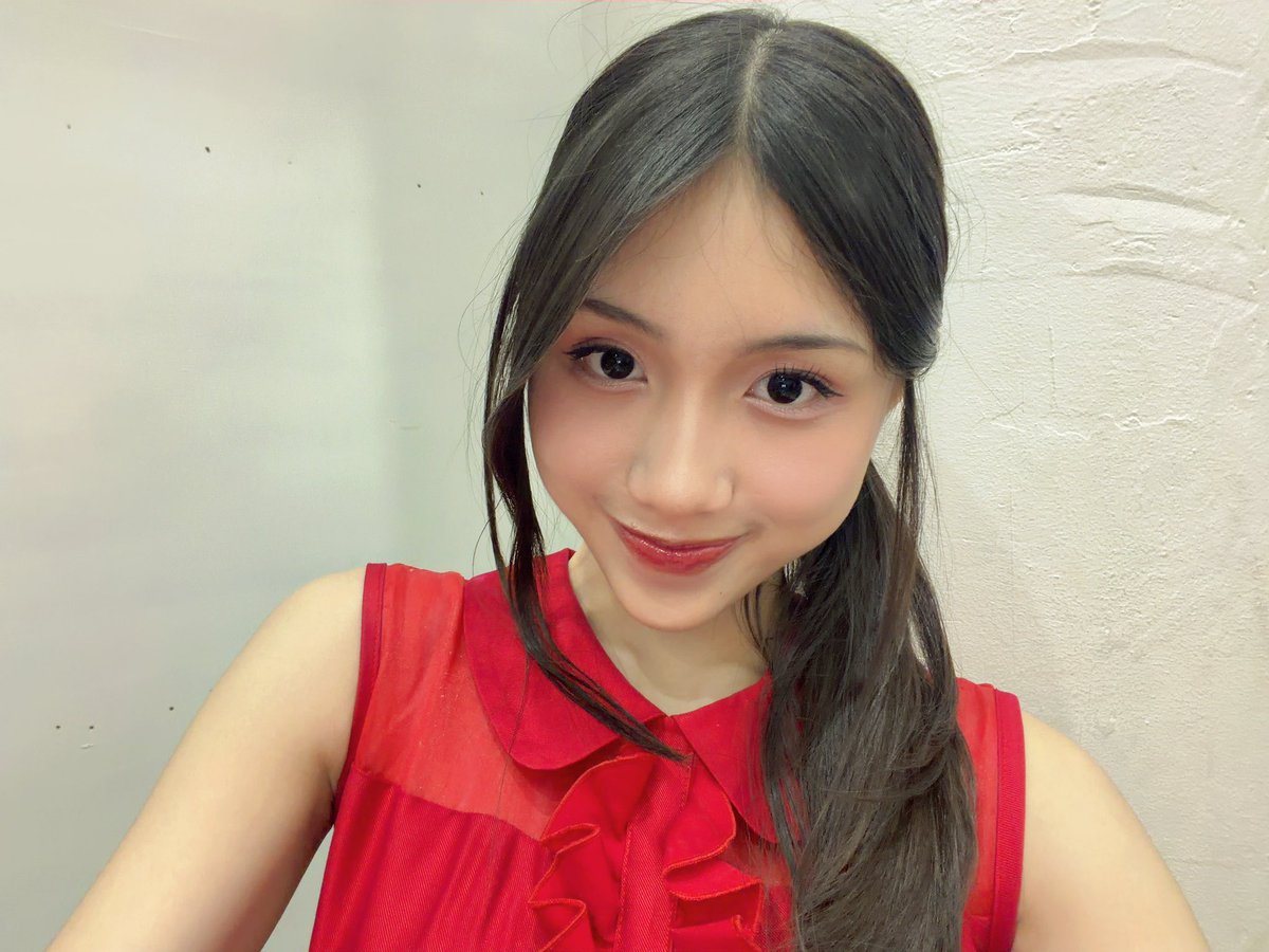 Michie_JKT48's tweet photo. terima kasih banyak theater sementara Jogjakarta day 2!! #StageofLove #KaMich https://t.co/uMpn4AyfLV