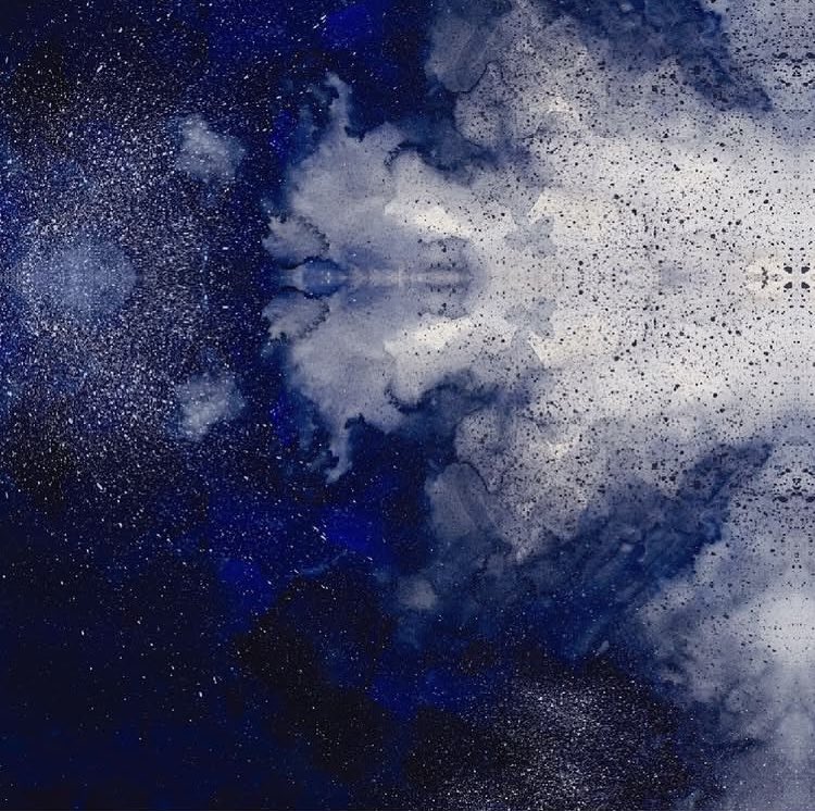 Rag_4444's tweet photo. アクリル絵の具と、たっぷりの水を使って。Ragの曲のイメージ画を描きます。

#ハル
#turn
#細胞分裂
#Rag https://t.co/QYXBS1AWAv