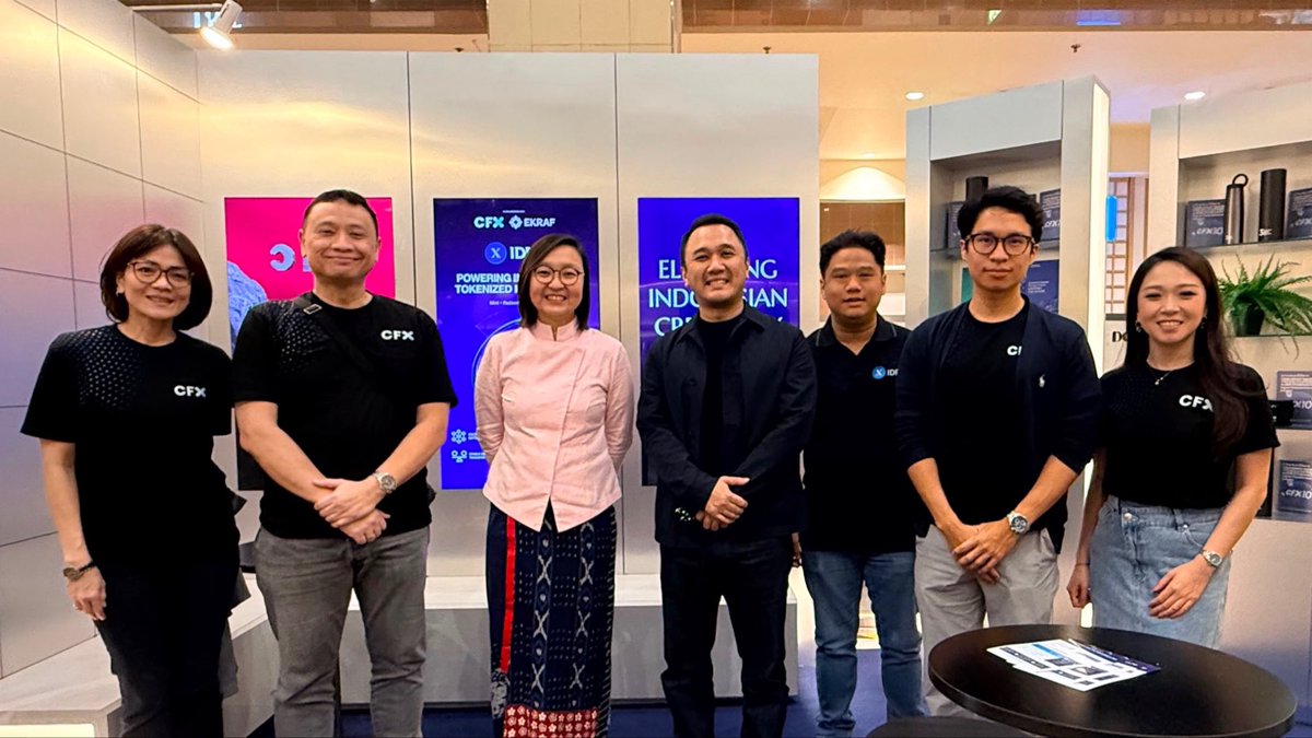 idrx_co's tweet photo. IDRX and @cfx_id showcased the role of the Rupiah stablecoin and IP tokenization at MASA 2026 in Singapore 🇸🇬

Together with @ekraf_ri, we’re bringing Indonesia’s creative economy onchain with $IDRX serving as the Rupiah settlement layer for tokenized IP and CFX providing the digital financial asset infrastructure that powers it.
