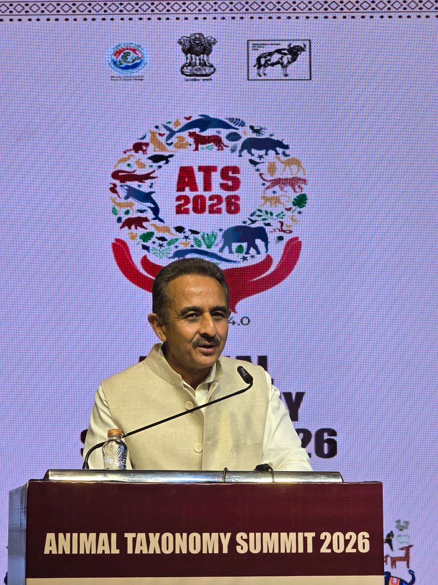 KVSinghMPGonda's tweet photo. Honoured to deliver the Valedictory Address of #AnimalTaxonomySummit2026 at Kolkata. Under the visionary leadership of Hon’ble PM Shri @narendramodi Ji, India has shown the world that economic growth and environmental protection can thrive together. #MissionLiFE https://t.co/NMWakT08Pi