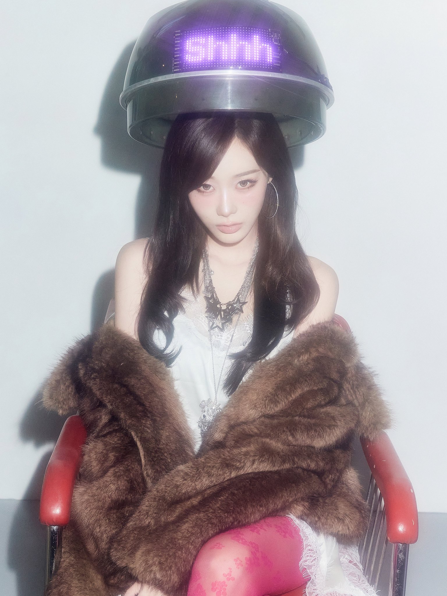 aespa در X: «aespa 에스파 'KISS N TELL' #GISELLE aespa 에스파 The