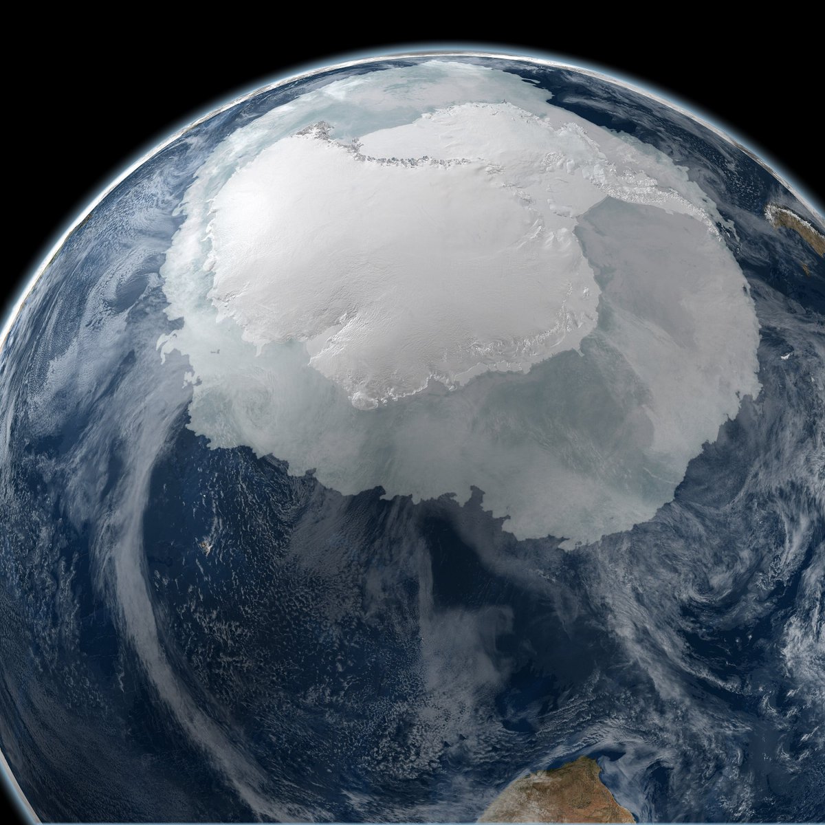 CuriosityonX's tweet photo. The Arctic Circle has hit 100°F for the first time https://t.co/oabMpiGLMx