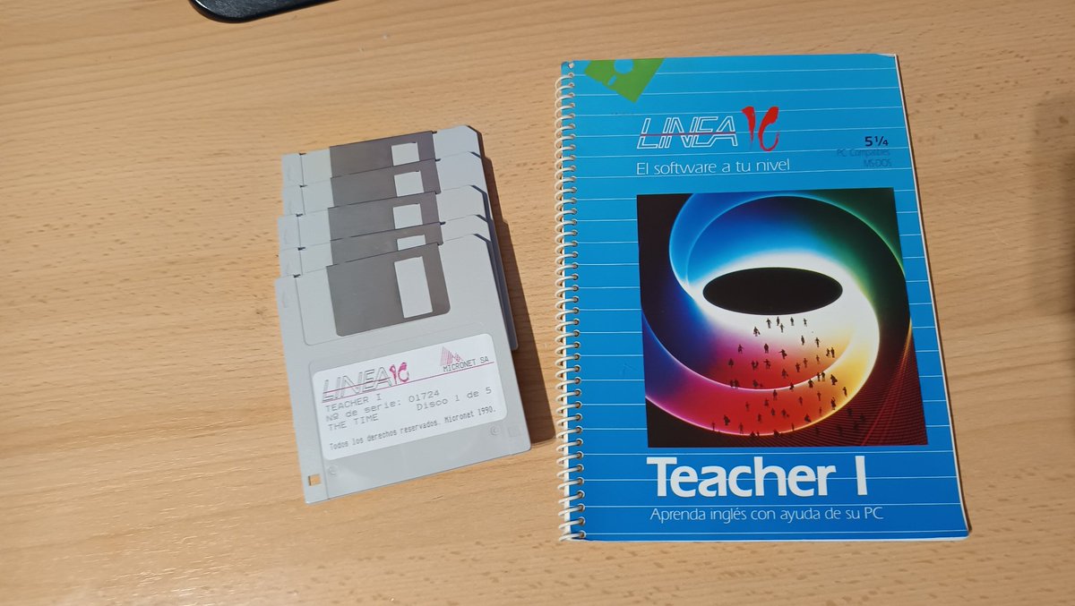 david_erosa's tweet photo. Parece un buen momento para revisitar lo bonito que era el software cuando lo comprábamos en caja...

Teacher I, para MSDOS. Una forma bastante primitiva de estudiar inglés. https://t.co/AtZRa4VKsm