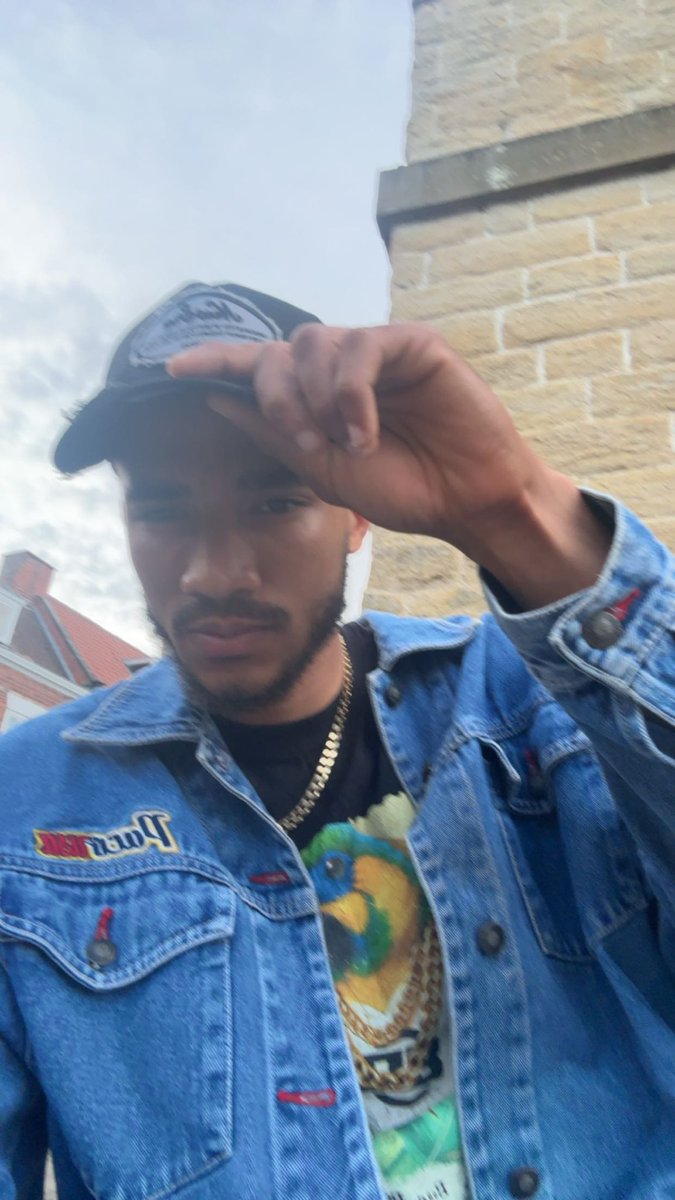 elmoneyq's tweet photo. https://t.co/HBRSMLB4Q3