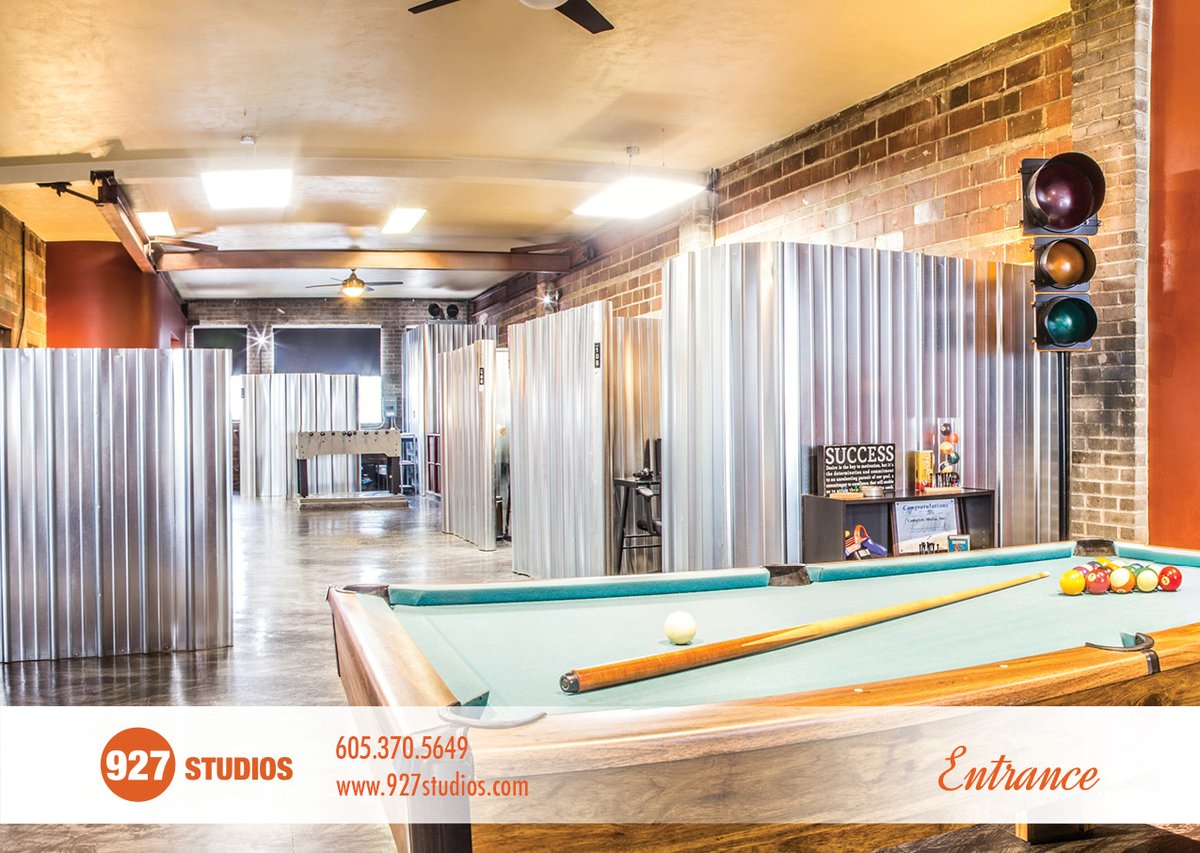 927studios's tweet photo. This large #SiouxFalls office suite for rent also offers a conference room, reception service and much more. Short-term lease options available. Make this professional office space your own: https://t.co/BGeP9EQJoU  https://t.co/EsYf6yHmyP https://t.co/WqVQXC5WdC