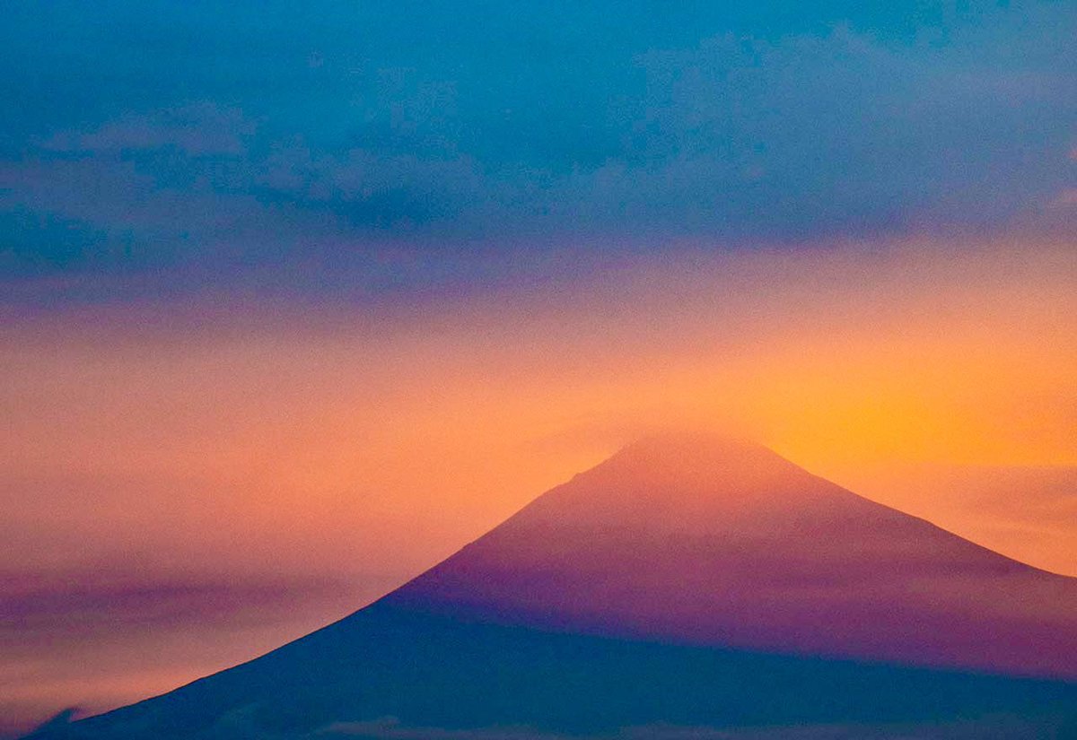 fujisan_farm's tweet photo. 早く梅雨が開けてほしい。
#梅雨 https://t.co/VASScG3rRJ