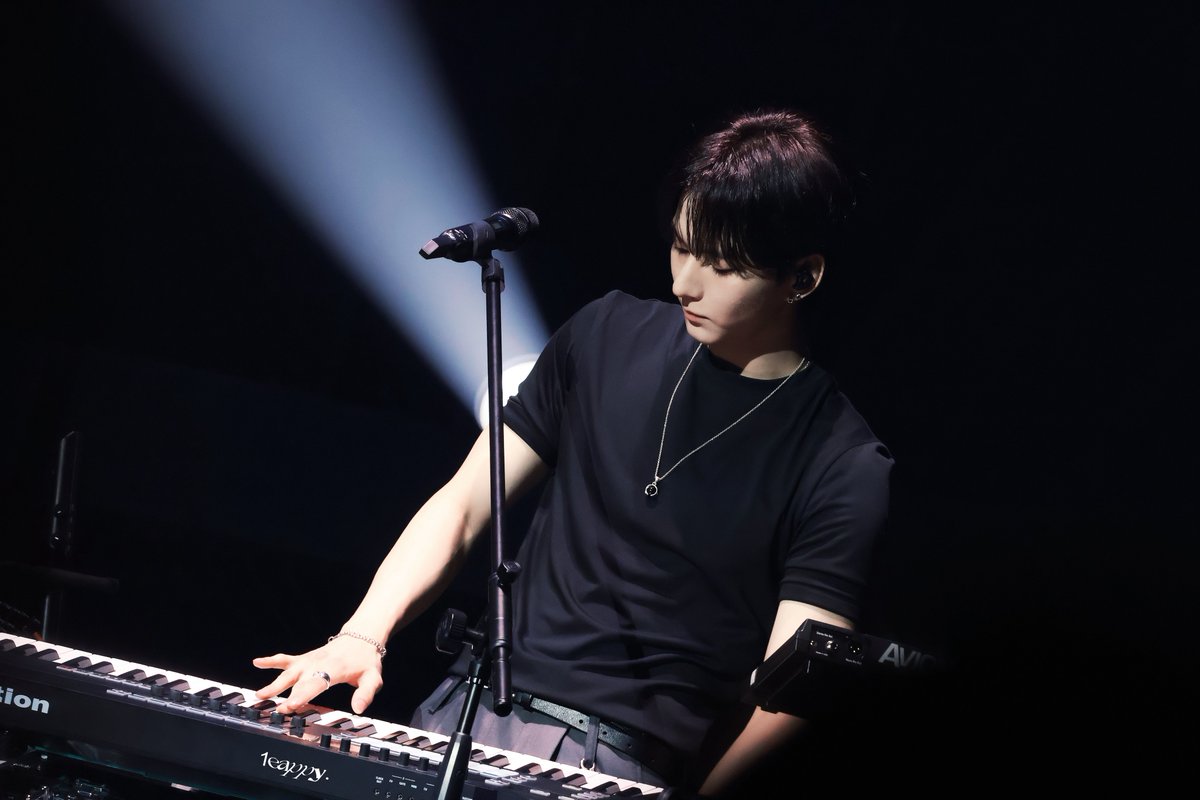 리이피! tweet media