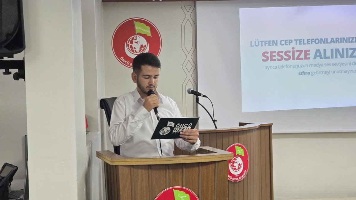 OncuNesilDer's tweet photo. "Allah'a Karşı Gelmekten Sakınmak Takva ve Vera" Konulu programımızdan kareler. 

Katılım gösteren kardeşlerimizden Allah razı olsun. https://t.co/snSXQOu39s