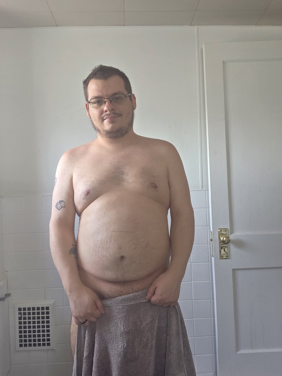 2chubguysOF's tweet photo. https://t.co/4bJI4piKR4