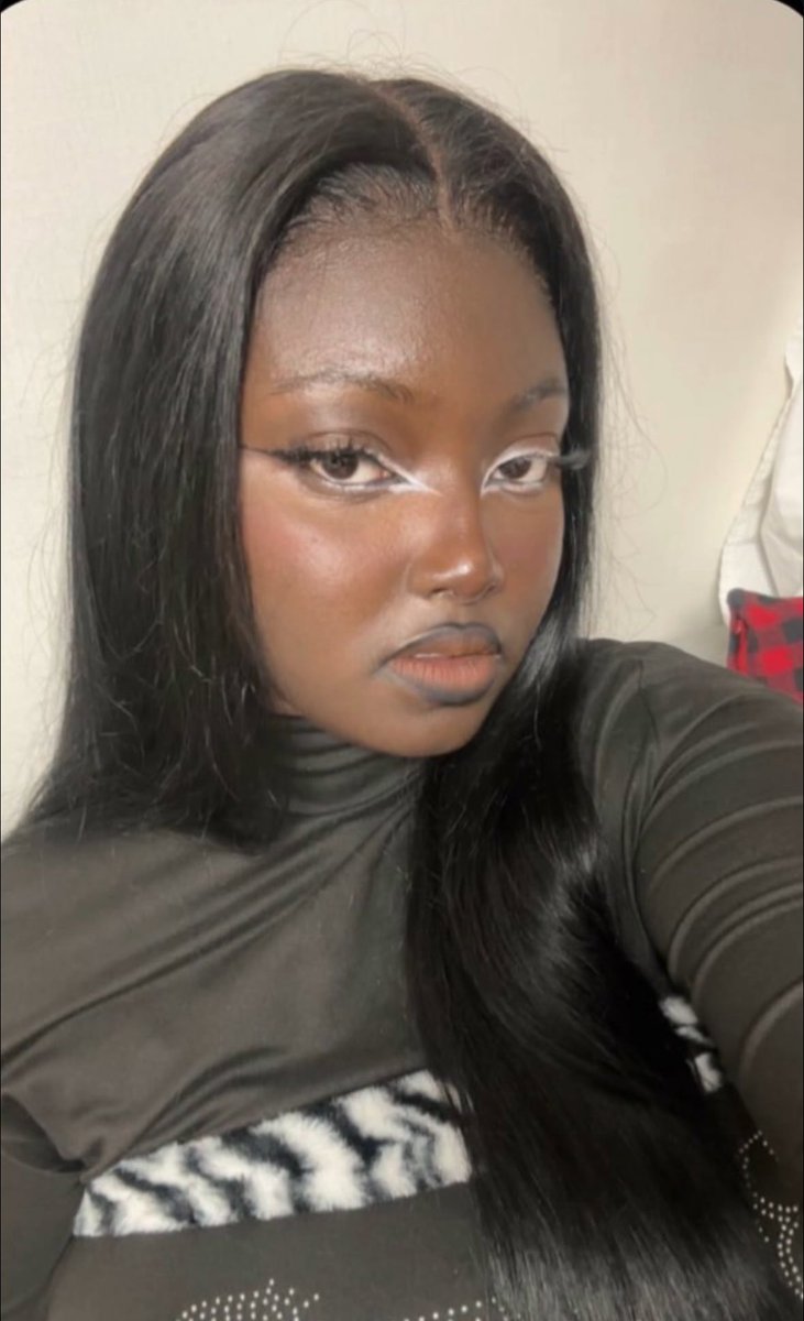 adeprxssedbitch's tweet photo. Blessed with Central African genes 🇨🇫 https://t.co/Mys5RFSbiU