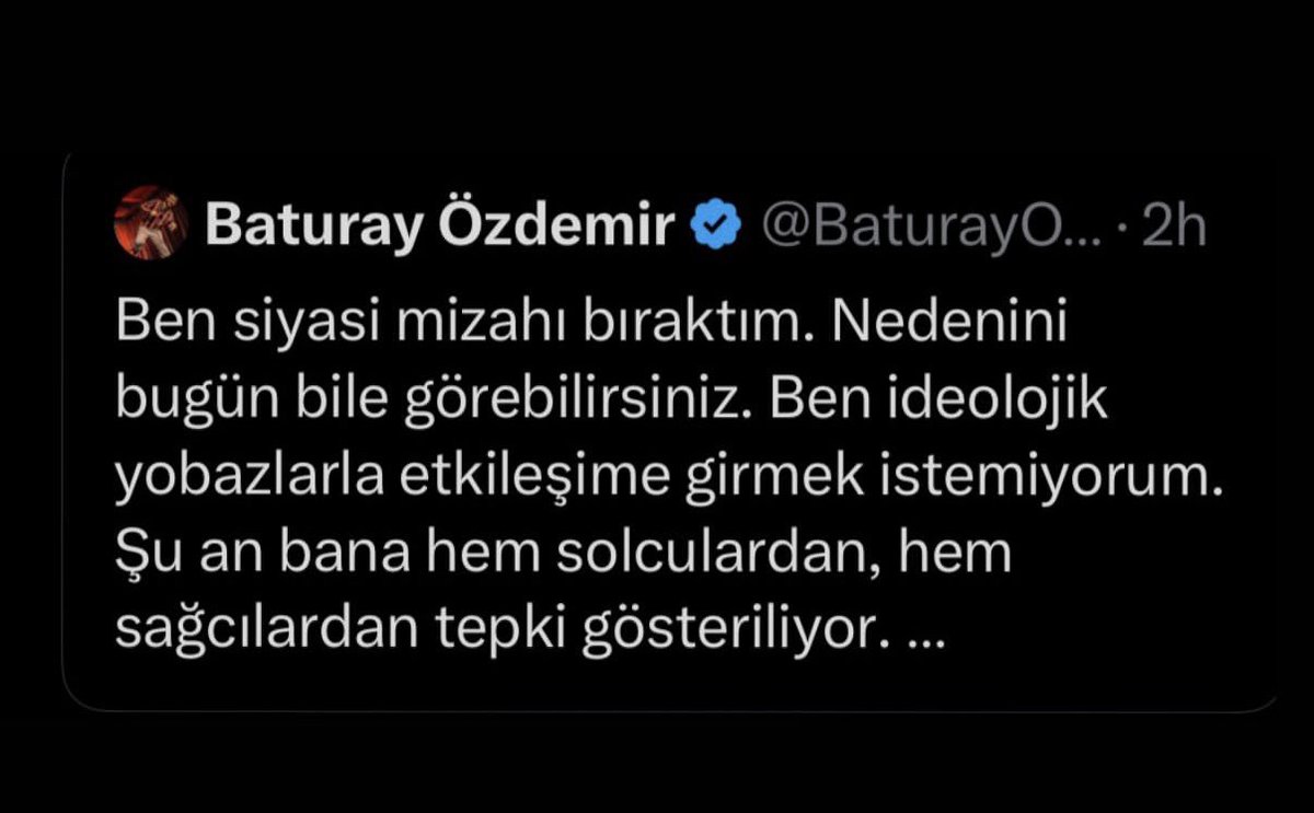 spinocan_'s tweet photo. Madımak Katliamı’ndan sonra Yaşar Kemal de sokaklara çıkıp “36 yazarını yakan bir ülkeden hayır mı gelir?” diye haykıracağına “Arkadaşlar bundan sonra sadece beyaz dizi kitapları yazacağım” diyebilirdi mesela… 
Düşünemediyse! https://t.co/oeRTiVTuid