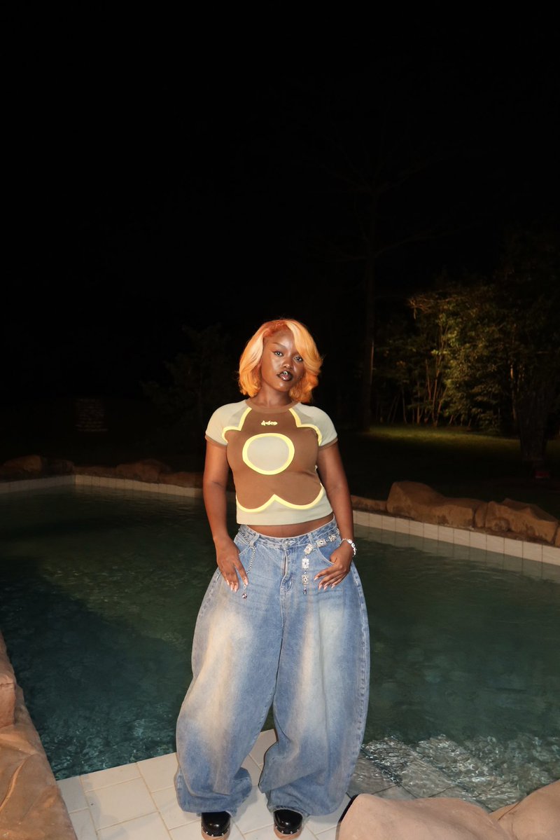 Gyakie_'s tweet photo. 🪎 https://t.co/uBlHVA4JTw https://t.co/QEnuoM6cVg