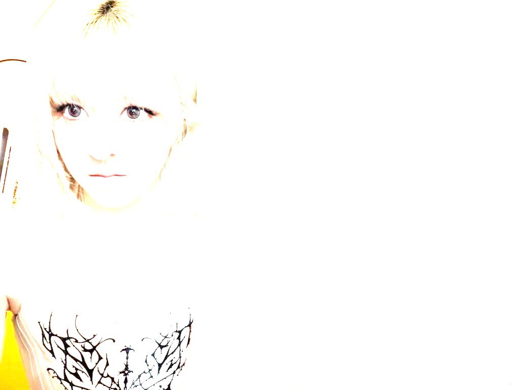 ntrvp6's tweet photo. im trying to become a fansite for lily is this edited good enough https://t.co/S7Ftz3912k