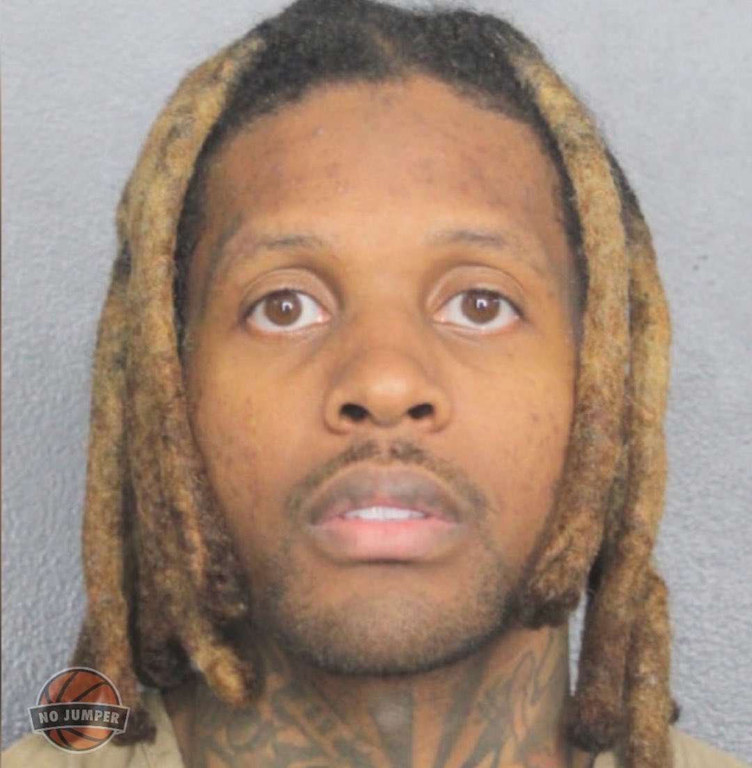 nojumper's tweet photo. Lil Durk's attorneys ask for severance or dismissal of new indictment charges in the rapper's murder-for-hire case.

His legal team filed the motion in response to the prosecution's recently filed third superseding indictment, which added more charges to the already complicated case.

Durk has been in custody since October 2024 after being charged with allegedly paying for a 2022 plot to kill Quando Rondo in Los Angeles, which resulted in the death of his cousin, Lul Pab

Prosecutors later added additional charges tied to alleged 2019 and 2022 incidents. His trial is set for August 20.