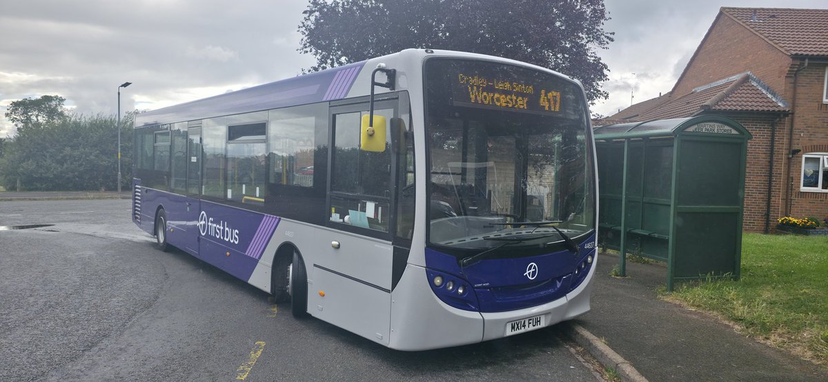 craft31756's tweet photo. Bus I had a few days ago :3 https://t.co/z6S8DhVpY8