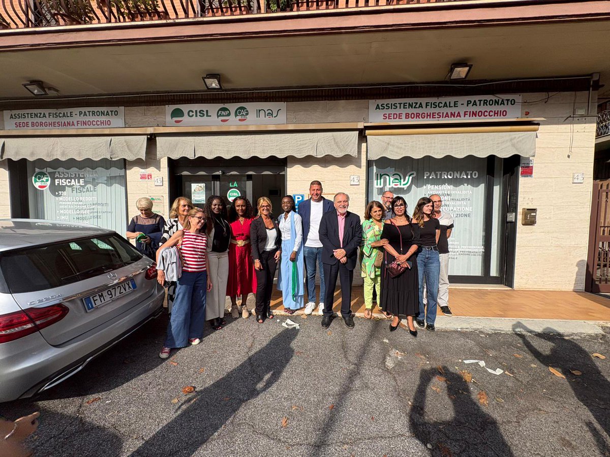 AnolfNazionale's tweet photo. 🟨 Inaugurato a #Borghesiana (Roma) il nuovo Sportello #AnolfRoma presso la sede @CislRomaRieti. Un presidio di legalità e inclusione nel Municipio VI nato dalla sinergia tra la Cisl di R. Pelecca e l'Anolf di B. Maiga.📍 Via Fontana Candida 43 🤝 https://t.co/DvsXp44dMk