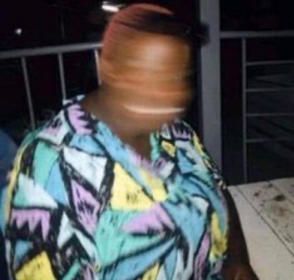 Eiitns_'s tweet photo. “fofie anto atta” smh https://t.co/KE4xlUwTPH