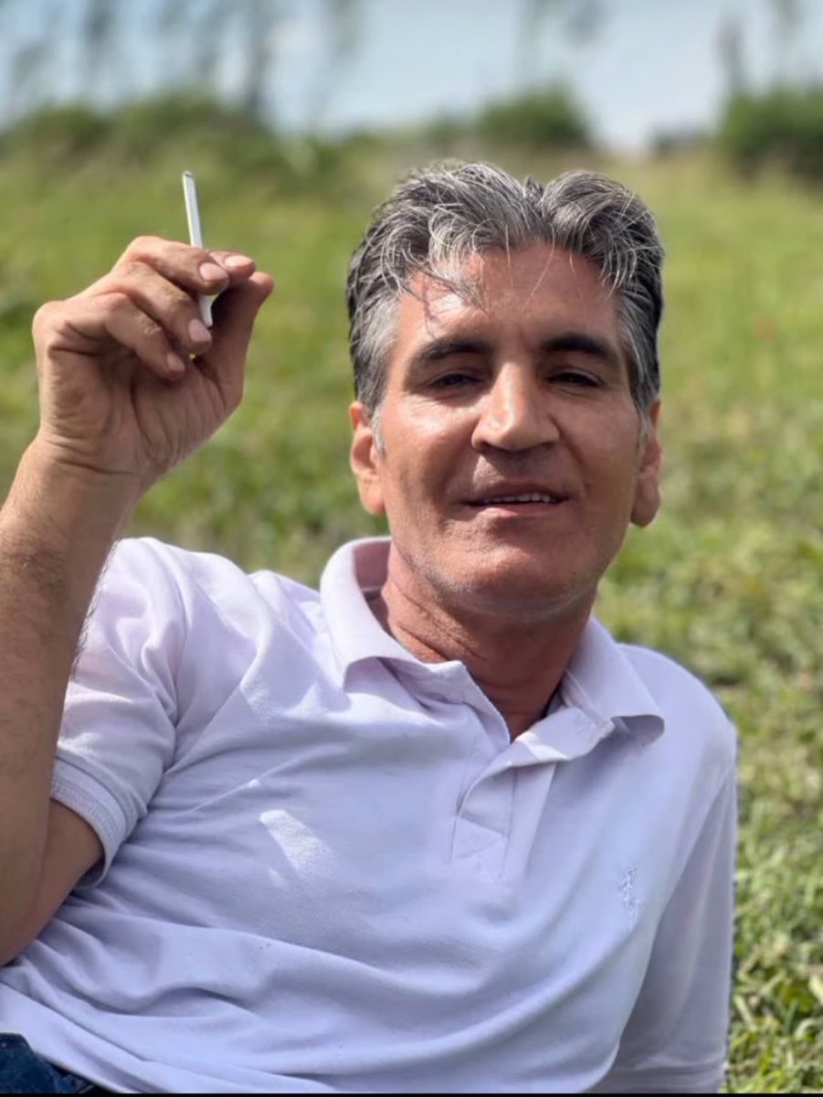 Mah_Hit's tweet photo. جاویدنام یوسف مطیع آرمیده در بهشت علی.
جای دیگه‌ای اسمشونو ندیدم، خودمم از کامنتی که همسرشون زیر پست اینستاگرام جاویدنام‌های دیگه گذاشتن شناختمشون. چقدر عزیز از دست رفته‌ی غریب داریم خداوندگارااااا. https://t.co/S03otdkRWh