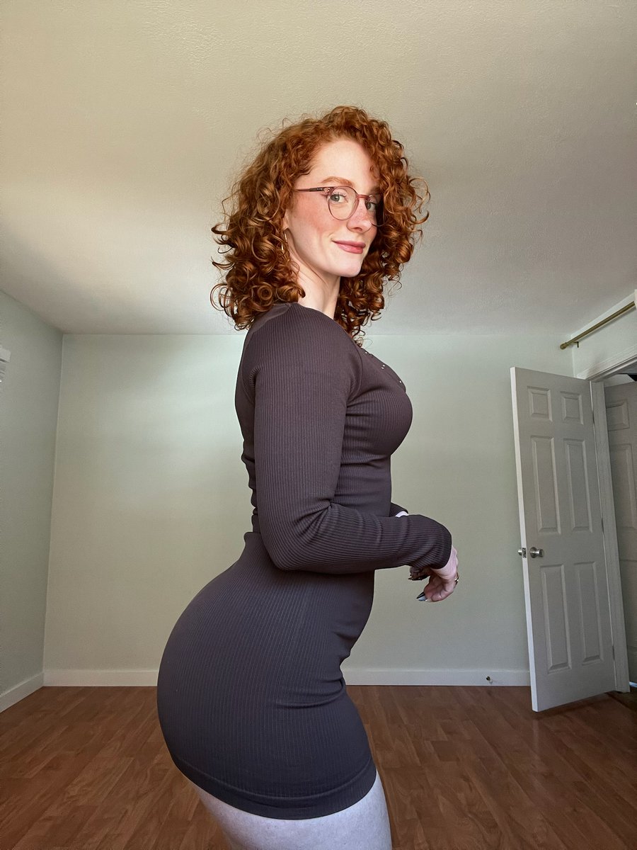 Amy Ginger Hart tweet media