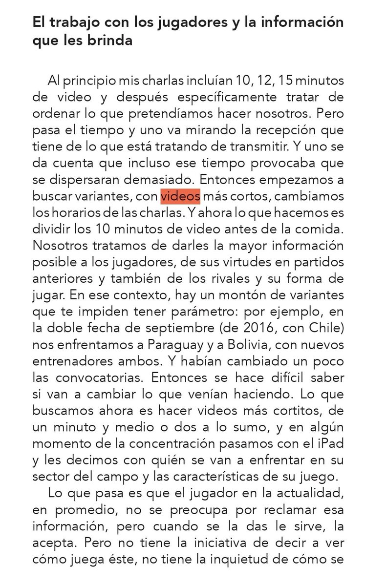 dquinteros77's tweet photo. Sobre Bielsa y los videos: hace ¡10 años! Juan Antonio Pizzi me contaba que él hacía videos de no más de un minuto y medio. ¿Y ahora Bielsa viene a descubrir que los jóvenes no tienen capacidad para sostener la atención?
Su confesión dice más de él que de los jugadores. https://t.co/Z8vu7Cg8KZ
