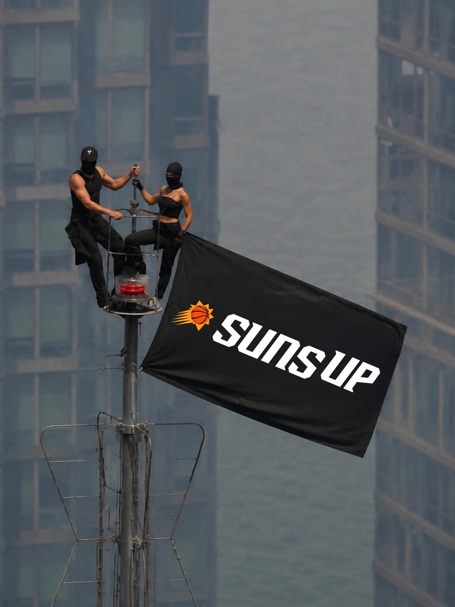 Suns's tweet photo. Spotted from the sky 👀 https://t.co/a3YZ5trdI1