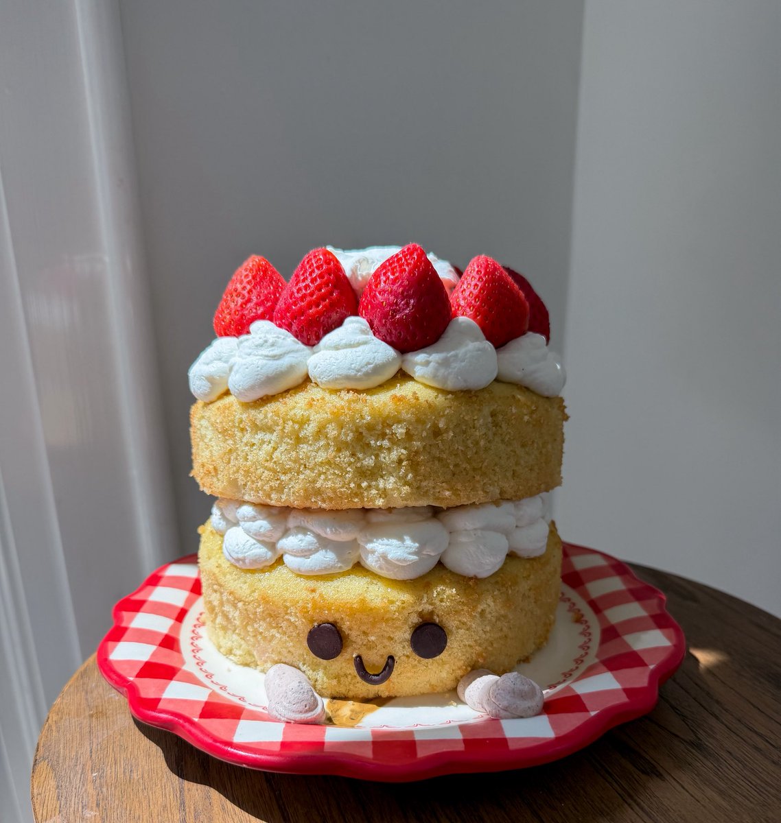 irlzeldas's tweet photo. Please be nice to my Jellycat cake. He’s sensitive https://t.co/7ReCsZ3zvL