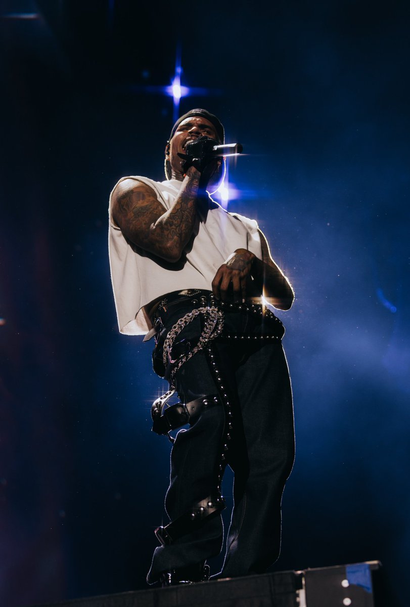 Rogers_Stadium's tweet photo. The first chapter has been written. Chris Brown and Usher opened The R&amp;B Tour last week with a night fans won't soon forget—and this is only the beginning!

The R&amp;B Tour arrives at Rogers Stadium on August 11 and 12  🤩 

📷  Justin Ongeri/Travis Colbert/Mike Oberlies/Ben Swanson https://t.co/VVFP5M4og4