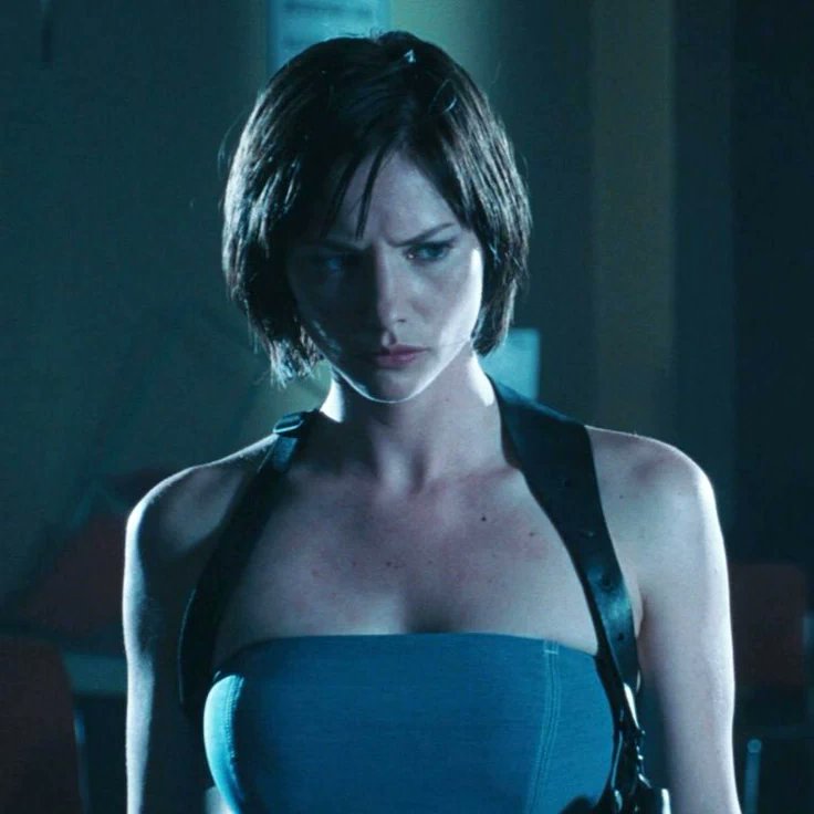 codeveronlcas's tweet photo. Sienna Guillory as Jill Valentine. https://t.co/knmRIRX4l6