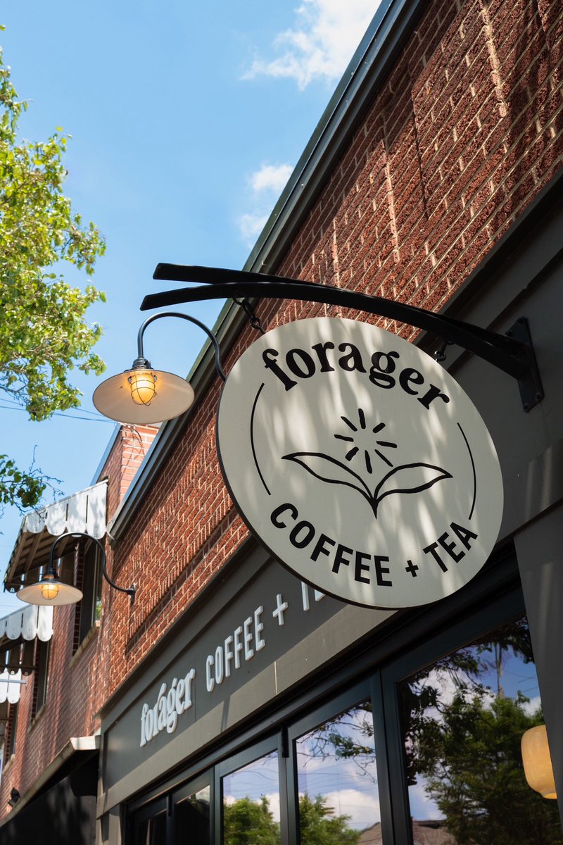 jillianleedy's tweet photo. Psyched to have my photography featured by The Bookmatters and Forager Coffee + Tea! 📸 https://t.co/d19jdfz1ku