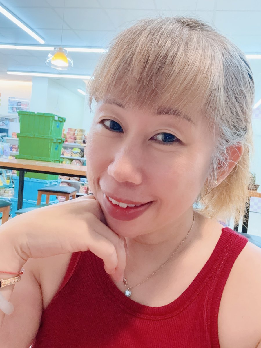 YFibp72's tweet photo. 我現在在這裡🤭🤭🤭 https://t.co/1vIJLjBbA7