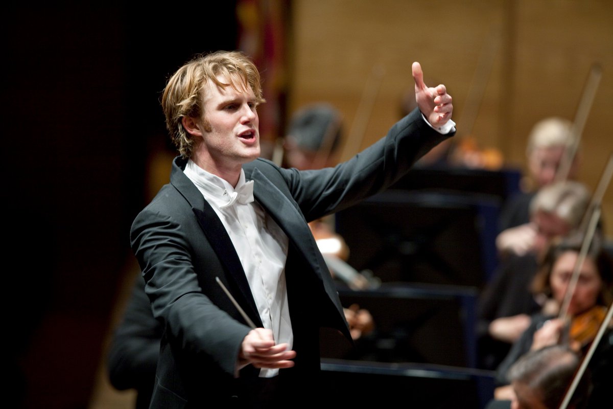 jaxsymphony's tweet photo. Music Director Courtney Lewis is heading into his 12th season with us! We’re grateful for his continued leadership and can’t wait for another incredible season ahead. 2014 ➡️ 2026! https://t.co/DeuXF9x6Gb