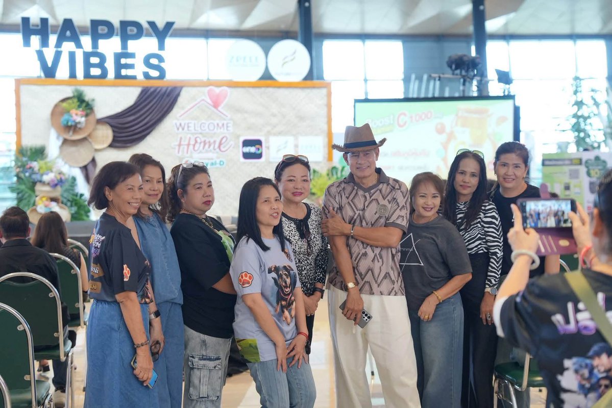 T61Official's tweet photo. ไทด์ทับทิม เปิดตัวโปรเจกต์ใหม่ Welcome Home นั่งแท่นโปรดิวเซอร์เต็มตัวครั้งแรก ชวนเปิดโลกผ่านเรื่องราวของผู้คน เริ่มชม 31 ก.ค. นี้ ทาง oneD (ที่มา: ดาราภาพยนตร์) #WelcomeHomeTH #oneD https://t.co/FBUxI4l8cN
