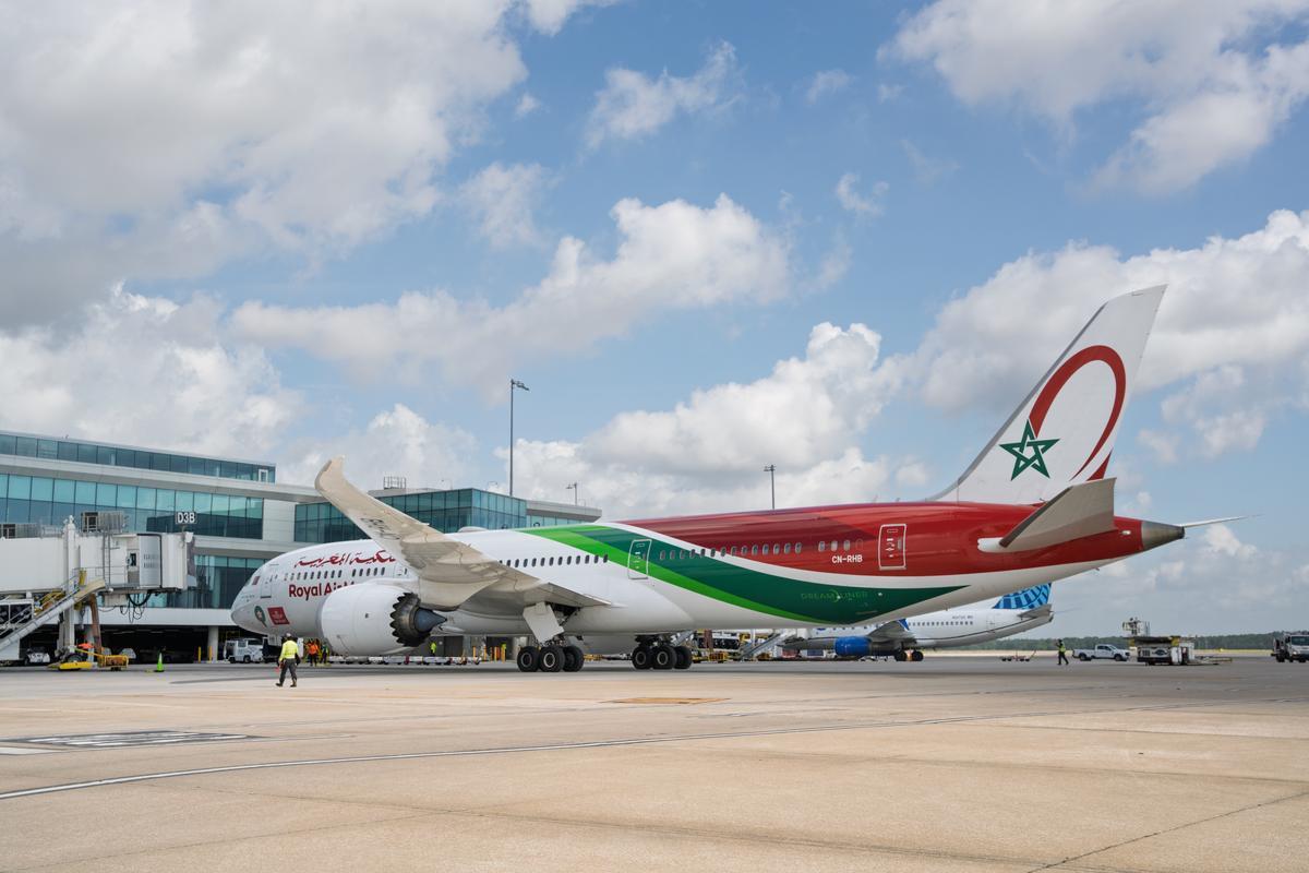 Bush Airport tweet media