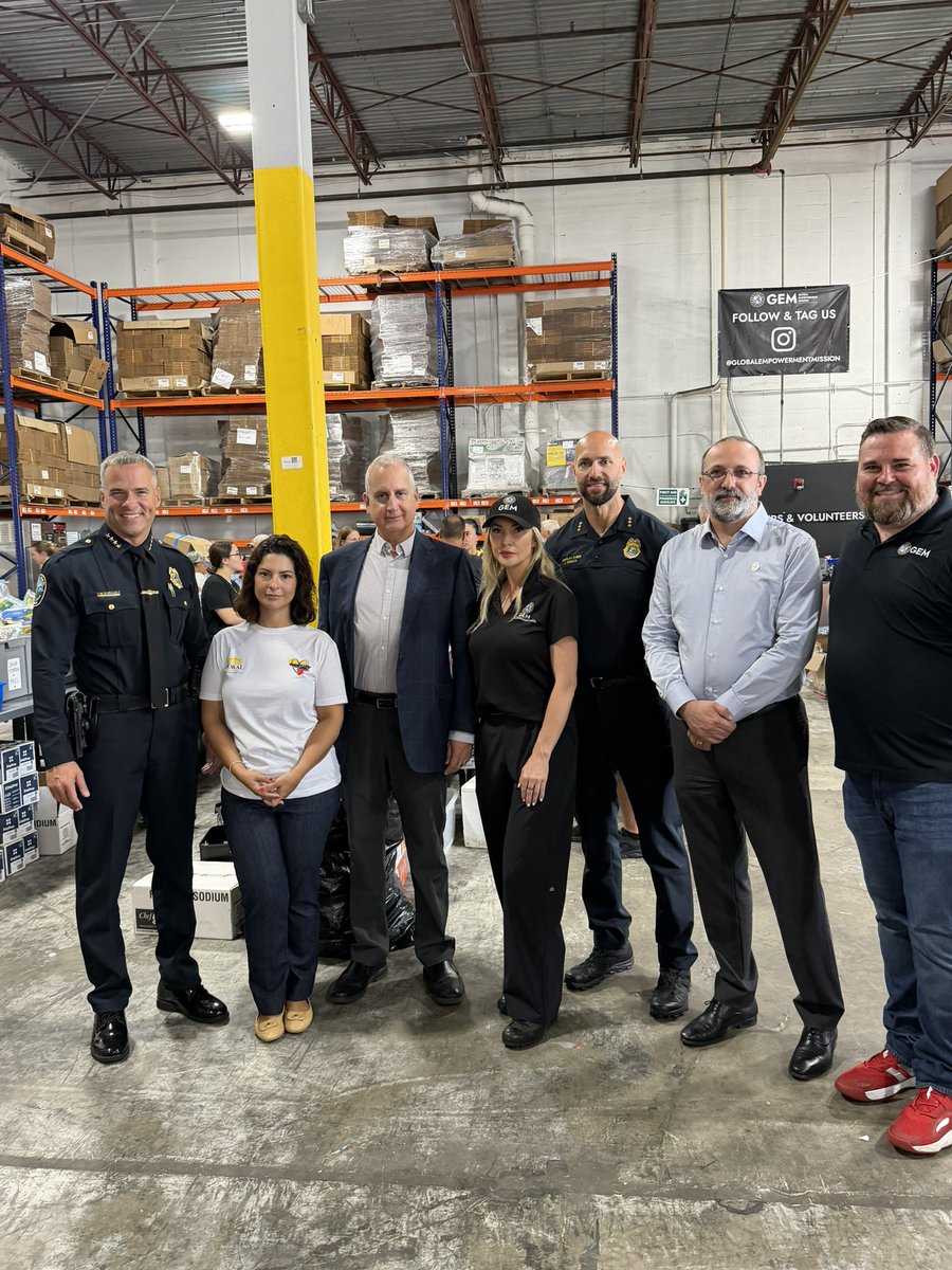 MarioDB's tweet photo. Today, I visited @GEMmissions in Doral to see firsthand the extraordinary work they are doing as part of the Trump Administration’s robust humanitarian response to the devastating earthquakes in Venezuela.

From South Florida, organizations like GEM are helping turn America’s commitment into action by delivering critical relief to those who need it most.

As home to the largest Venezuela-American community in the country, Doral has once again stepped up in a time of great need.

I’m grateful to @Cityofdoral Mayor @ChristiFraga and @DoralPolice Chief Matthew Castillo for their outstanding leadership and unwavering commitment to supporting these recovery efforts for our Venezuelan brothers and sisters.