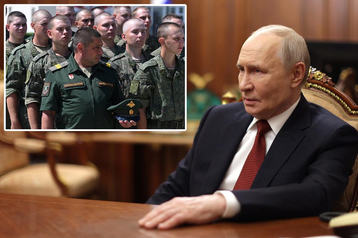 nypost's tweet photo. Russia losing 8 troops for every 1 Ukranian soldier killed as army casualties skyrocket: report https://t.co/jiG3jfNycA https://t.co/21lhN8mYK2