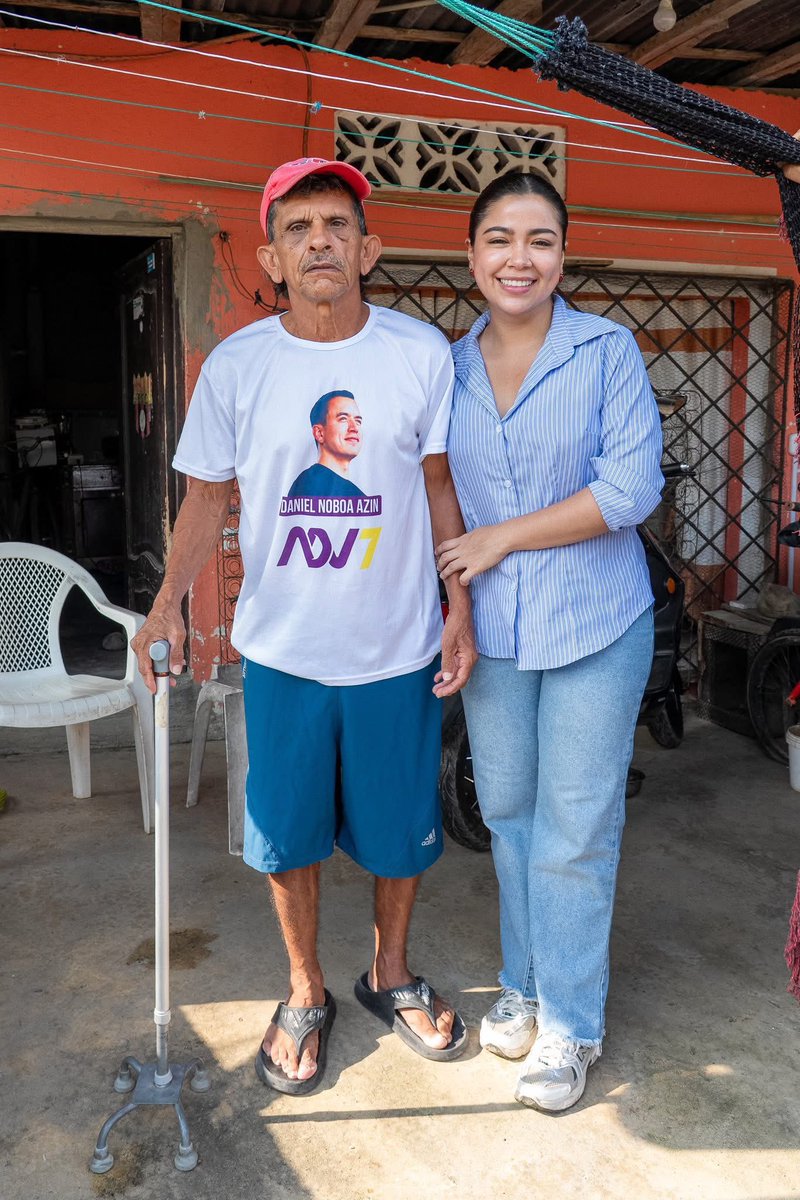Gregorio741008's tweet photo. @PlataformaVPTE Mira esta perla lo de la @Rc5Losrios es patológico les encanta los traidores. @GabrielaEsPais espero no te quejes por algún otro Peña Urresta en el futuro @LuisaGonzalezEc haga algo https://t.co/VNdtuXZWMQ