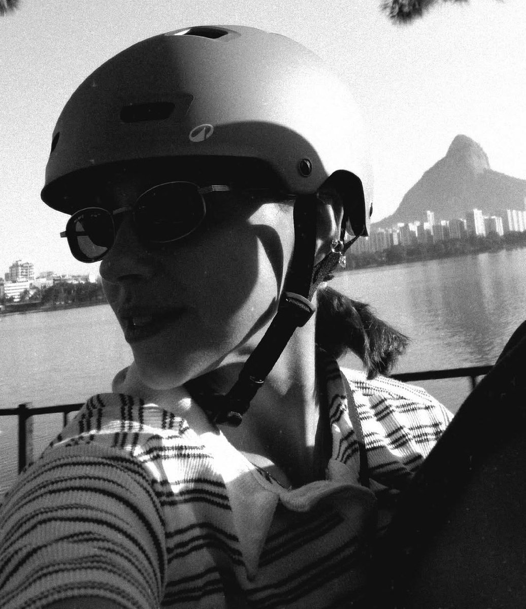 mavgfx's tweet photo. isso amor use capacete https://t.co/3eQ5dl0aln