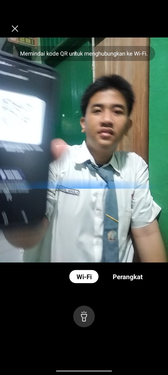 JeysenGallagher's tweet photo. terimakasih hospotnya, maaf nyusahin ga punya paketan tapi bayarnya qris😅 https://t.co/OUdmtV7AF4