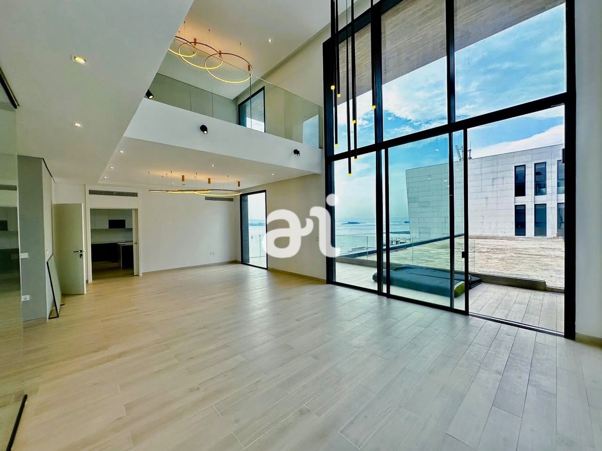 AlainImmo's tweet photo. 🌊 OFFREZ-VOUS : PENTHOUSES & APPARTEMENTS  D’EXCEPTION À LA GOMBE

​Prestation d'exception 
Disponibilité immédiate.
​Vivez l'exclusivité au cœur de la Gombe. Découvrez une collection unique d'appartements neufs et de penthouses duplex de grand standing, offrant une vue panoramique et spectaculaire sur le majestueux Fleuve Congo. Un cadre de vie ultra-sécurisé, luxueux et baigné de lumière vous attend.

​🏡 options de configurations :

​Appartement Confort (199 m²) : 2 chambres lumineuses.
​Appartement Prestige (232 m²) : 3 chambres spacieuses.
​Le Joyau - Penthouse Duplex (353 m²) : 4 chambres de maître.

DESCRIPTION: 

​4 chambres somptueuses (pour la configuration duplex) + 1 chambre de nounou autonome.
​2 salons baignés de lumière s'ouvrant sur de larges terrasses privatives.
​1 salle à manger élégante et lumineuse pour vos réceptions.
​4 salles de bains modernes aux finitions soignées.
​1 cuisine ultra-équipée avec sa buanderie attenante.

DÉTAILS SUPPLÉMENTAIRES 

​🏊‍♂️ Des équipements de classe internationale (Résidence Resort) :

2 piscines à débordement
saunas, 
salle de sport high-tech, grand jardin paysager et aire de jeux sécurisée pour les enfants.
​Terrasse commune aménagée et salle polyvalente pour vos événements.
​Groupe électrogène de grande capacité et citernes d'eau (zéro coupure).
​Double entrée, guérite, service de gardiennage 24h/24 et ascenseurs sécurisés.
​Vaste espace de parking privé.

​📍 Un emplacement stratégique :
​Située à Kinshasa-Gombe, la résidence bénéficie d'une accessibilité parfaite sur une route bétonnée, alliant le calme des bords de fleuve à la proximité immédiate du centre des affaires.

​📞 Le luxe n'attend pas. Les clés sont prêtes, et vous ?
Contactez notre agence dès aujourd'hui pour planifier une visite privée exclusive

 Téléphones : +243 817699634 | +243 906665362
 alainimmo@outlook.fr | infos@alainimmo.com | alaintshilolo@hotmail.com
 https://t.co/C6uEfWNHaR

#AlainImmo #appartementàvendrekinshasa  #Gombe #ImmobilierRdcongo #VentePenthouse #ImmobilieràGombe #ImmobilieràKinshasa