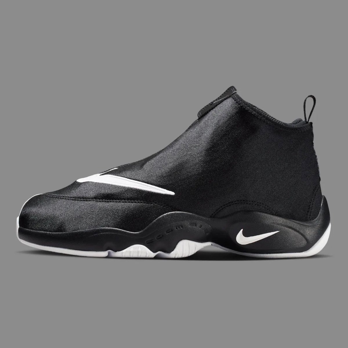 JustFreshKicks's tweet photo. OFFICIAL PHOTOS: Nike Air Zoom Flight 98 “The Glove” 🥷🏻

🗓️ July 31st
💰 $170 https://t.co/hNzOoeSChU