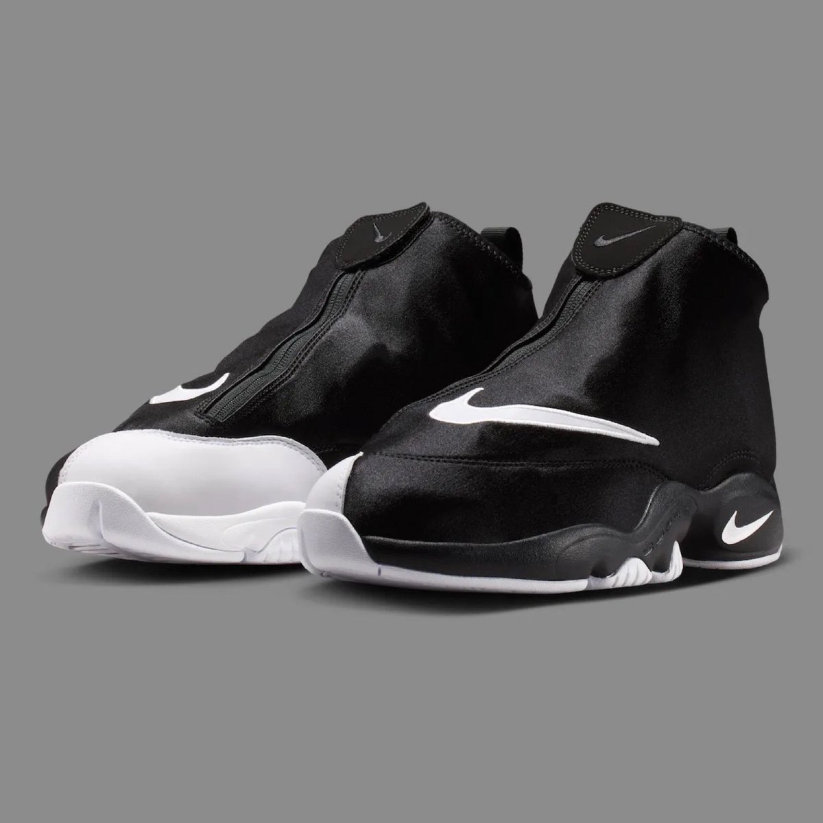 JustFreshKicks's tweet photo. OFFICIAL PHOTOS: Nike Air Zoom Flight 98 “The Glove” 🥷🏻

🗓️ July 31st
💰 $170 https://t.co/hNzOoeSChU