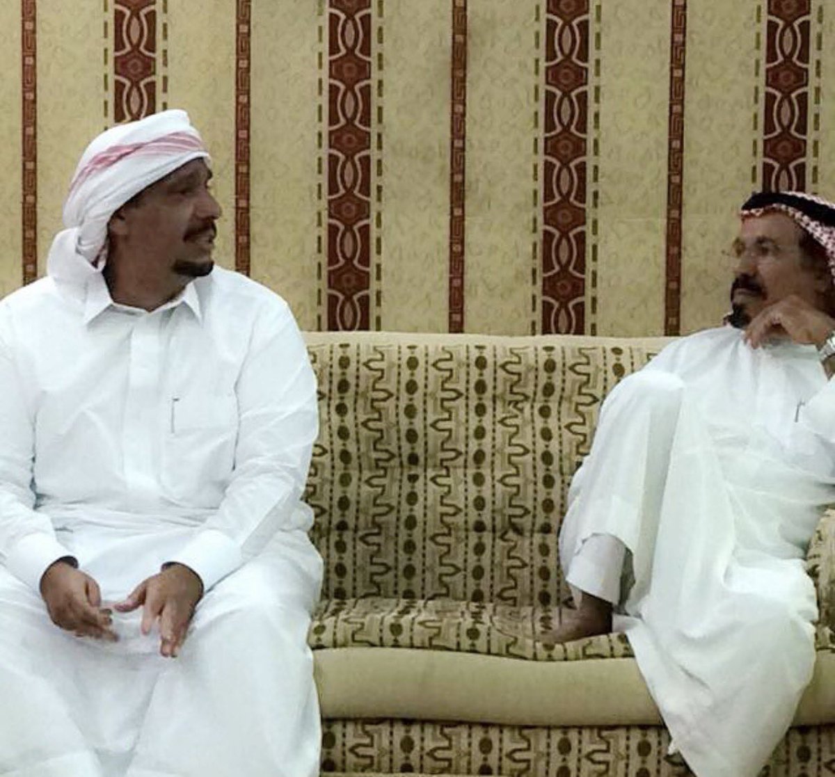 AnAljme's tweet photo. وان طاحت الدنيا على راسي ما خلتني حطام
واصيح باقصى يام وعيوني على شبرينها

@mbinaltheeb https://t.co/mI5htUcWZ0