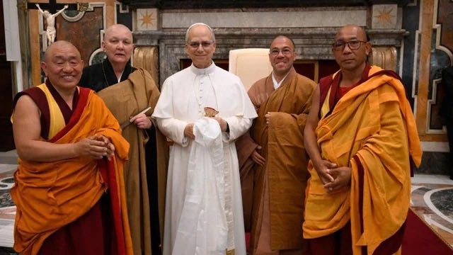 CorsonRyan35826's tweet photo. “SSPX is bad but allowing a false religion to worship their false God in the Vatican is ok because the pope is based and calling for peace 🤓👆” https://t.co/FvufjqbSpQ