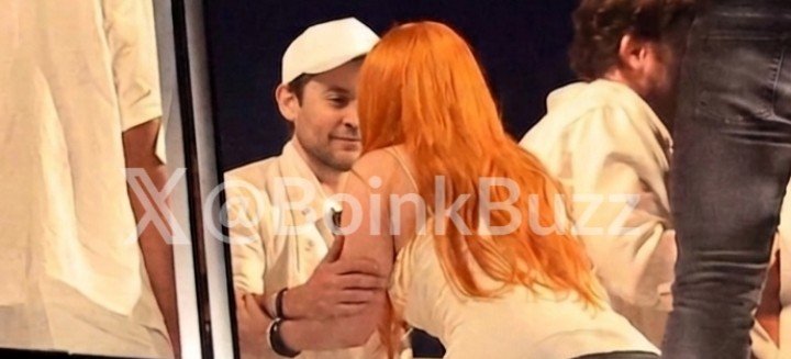 BoinkBuzz's tweet photo. Tobey Maguire 'Making Out' with Ice Spice' at Michael Rubin’s Diddy Party 😭 https://t.co/ZaxXQ67j9r