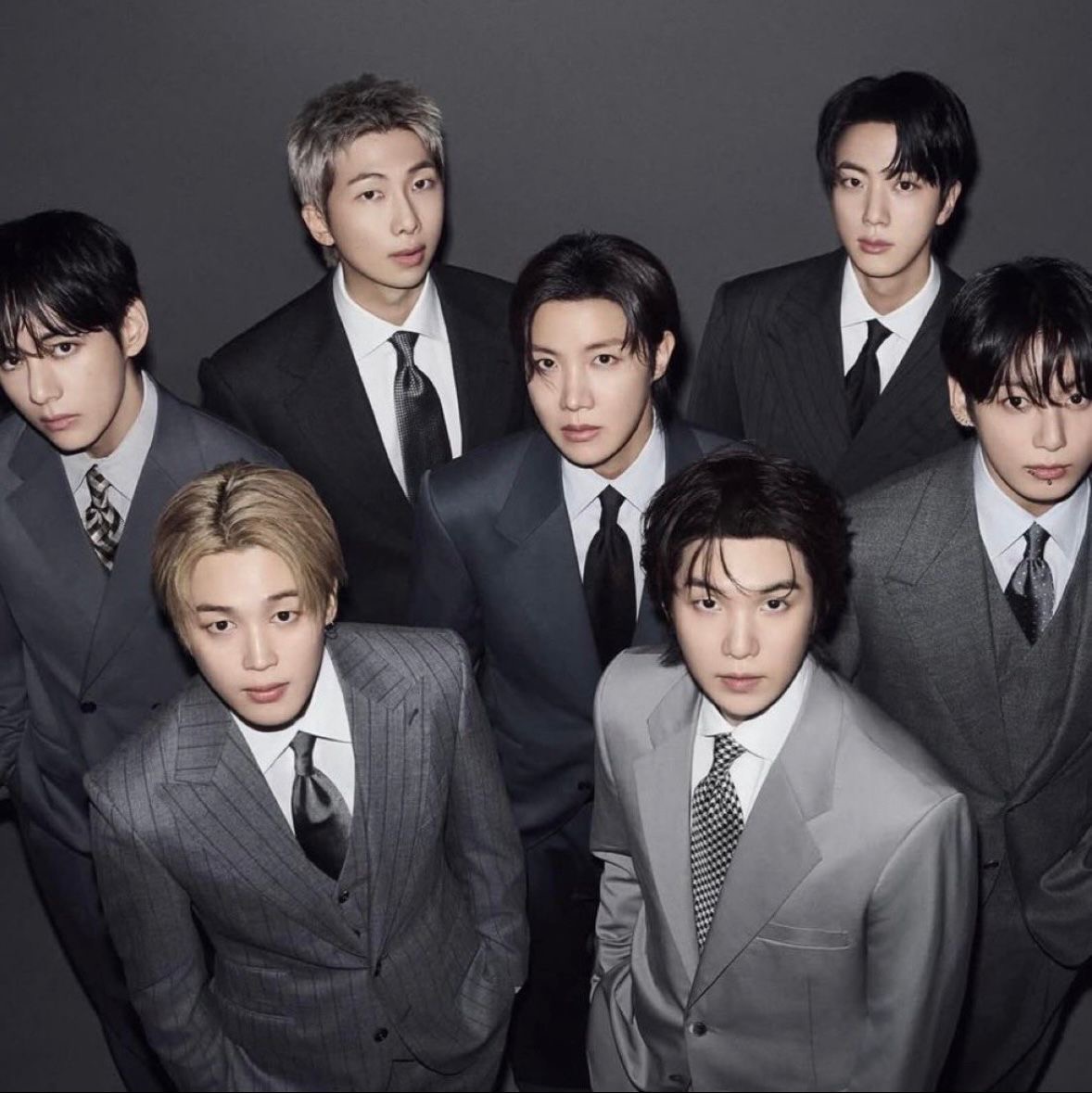 Celebs__Arabic's tweet photo. عاجل:

دولة الأرجنتين تعلن بأنه سيتم إستقبال فرقة BTS بإستقبال الشرفاء الذي يتم تقديمه لرؤساء الدول و الشخصيات المرموقة 😨🔥! https://t.co/ptTytdwOmZ