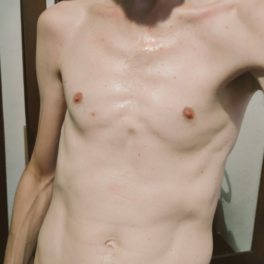 NoxUnholy's tweet photo. Day 2, I'm so wet, the heat is like hell, or almost 🥵
#montreal #gay #sowet #lickmybody #gaycanada #SlimAndJuicy https://t.co/Rsw3Y5hp9Y