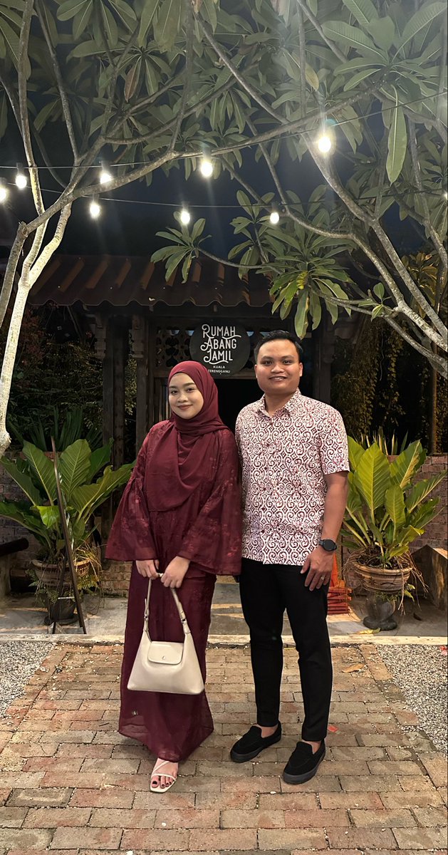 janenarin3's tweet photo. tanpa dia mungkin saya takkan sekuat ini untuk terus bertahan hidup 🙂 sayang kamu dunia akhirat 🤍🫧 https://t.co/yqcyXIl7BG