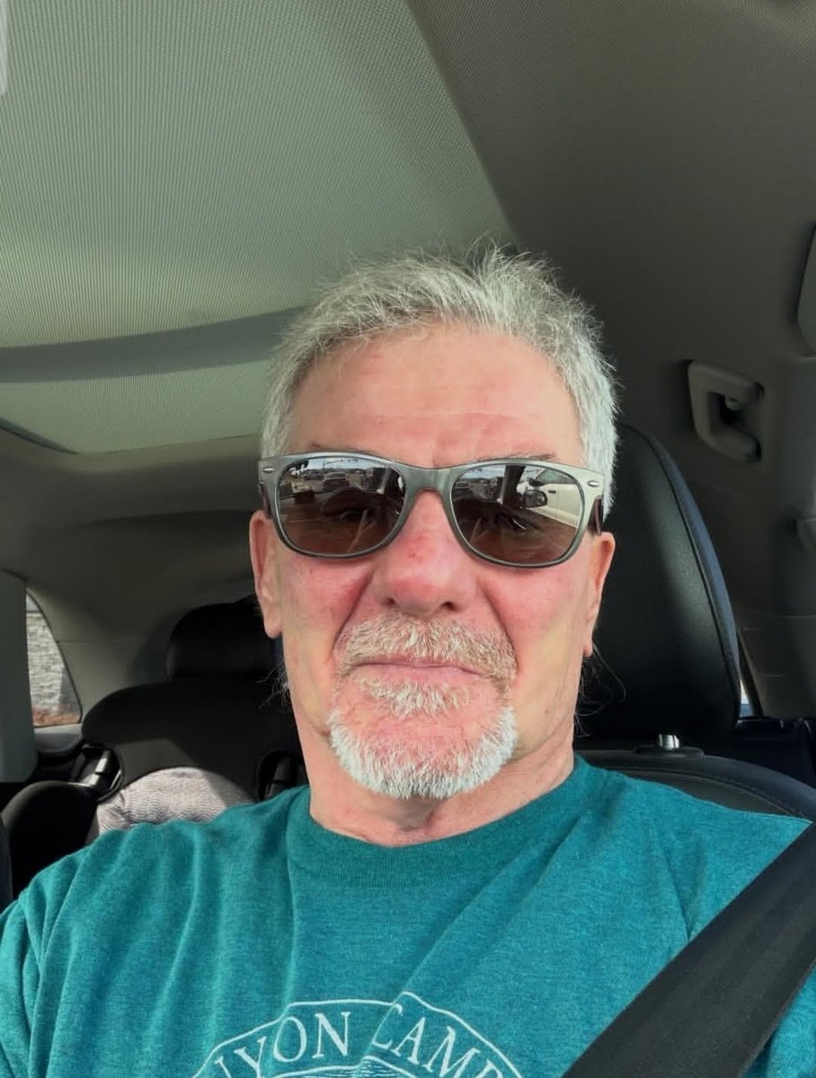 oscar_D001's tweet photo. Can I pay $30 for pictures and $50 for videos?? https://t.co/ri3jU3Peva