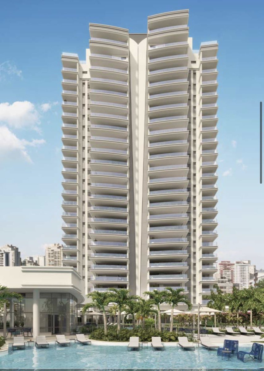 rauljustelores's tweet photo. Mito paulistano: achar que um Lindenberg é “boa arquitetura”. É apenas construção. Não tem arquitetura. Um pastiche barato de neoclássico, neocolonial, com toques de Tennessee https://t.co/uM9QywYMak
