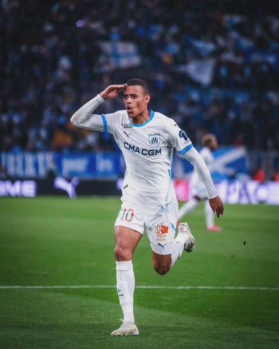 diario_AFC's tweet photo. 🚨🚨 الجزيرة |

الهلال في محادثات مع نادي مارسيليا الفرنسي بشأن اللاعب "ماسون غرينوود" حيث يرغب الفريق في التعاقد مع اللاعب. https://t.co/hBQCHkBqsE